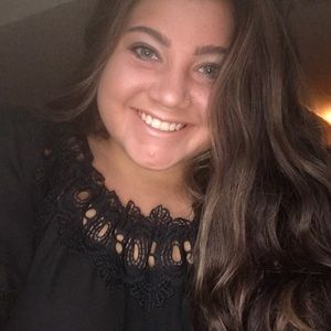 Meet your Posher, Brianna